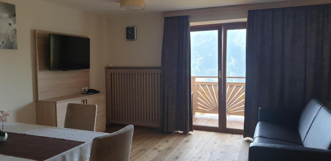 Hotel Montana Fiss Kültér fotó