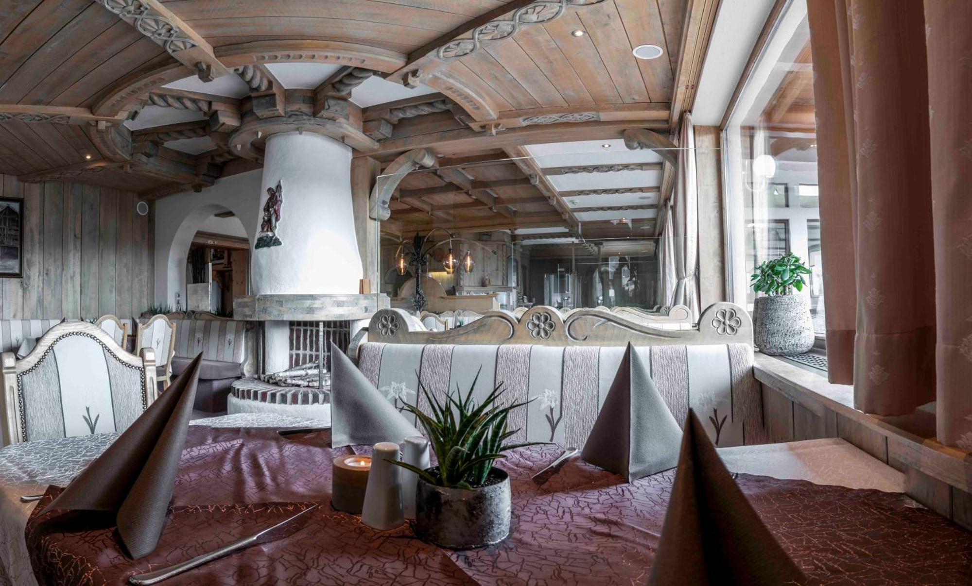 Hotel Montana Fiss Kültér fotó
